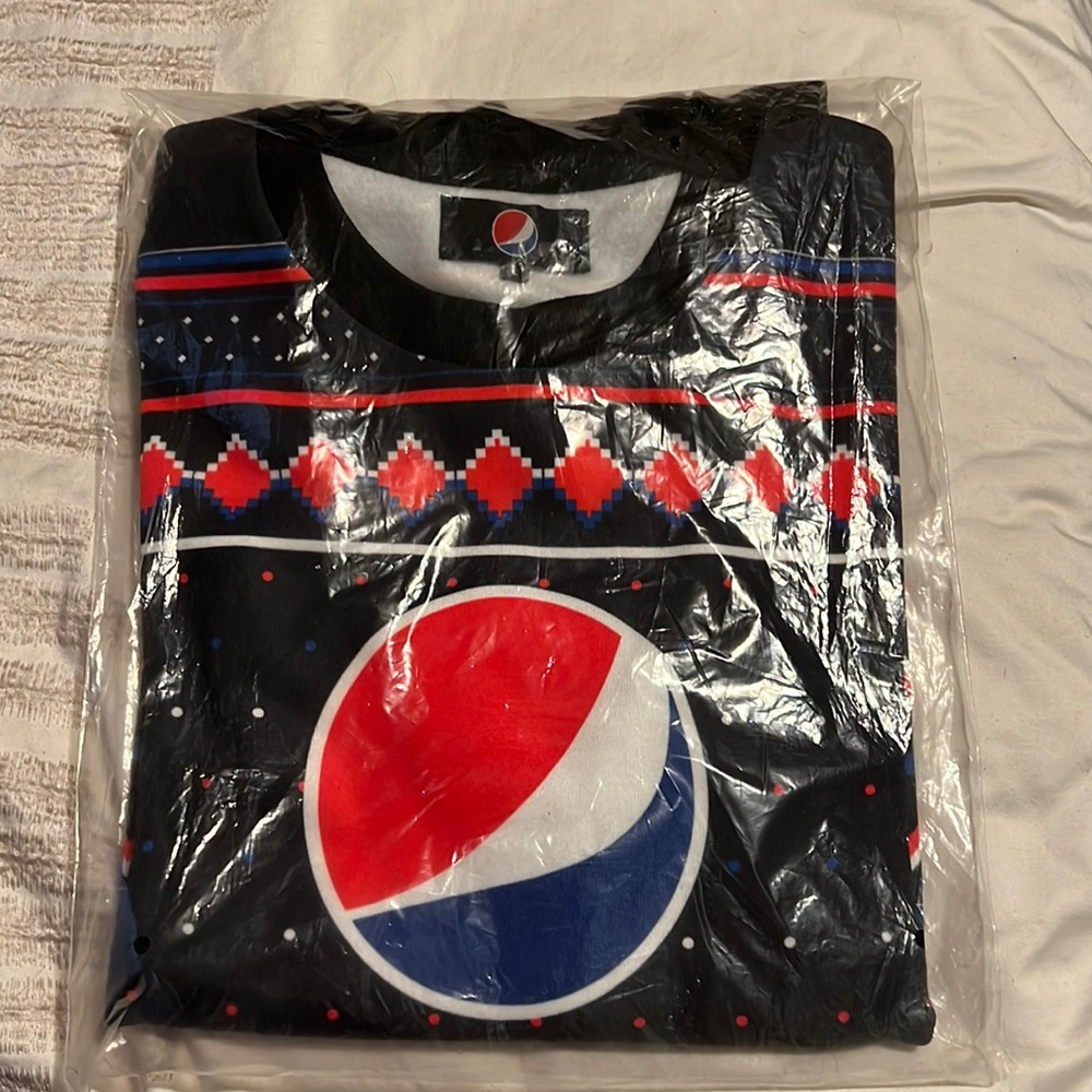 Pepsi Sweater Size Large